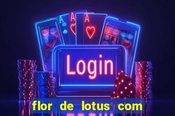 flor de lotus com lua tatuagem